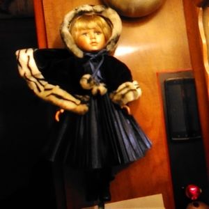 Collectors Coice Porcelain Doll Dan Dee Serist